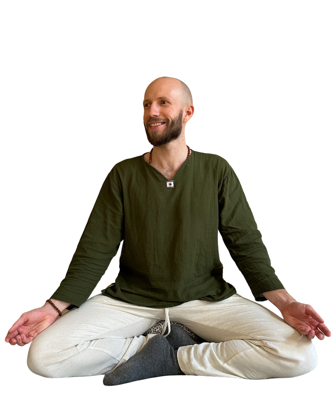 Stefan from Mind To Soul, meditating cross-legged